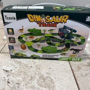 Dinosaur Adventure Track Set - Green